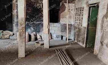 De Venta casa antigua de Campo con terreno