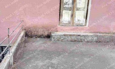 De Venta casa antigua de Campo con terreno