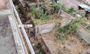 De Venta casa antigua de Campo con terreno