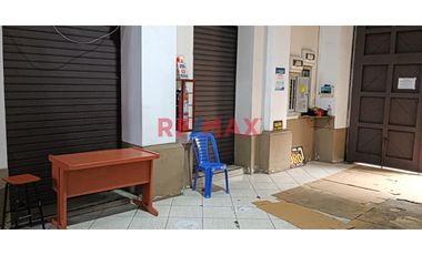 Local Comercial En La Av Abancay !!!