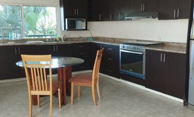 SE RENTA VILLA EN LAS BRISAS CUERNAVACA