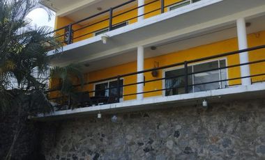 SE RENTA VILLA EN LAS BRISAS CUERNAVACA