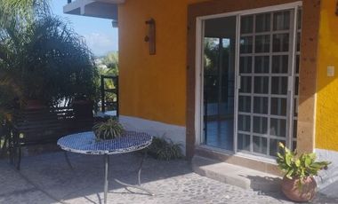 SE RENTA VILLA EN LAS BRISAS CUERNAVACA