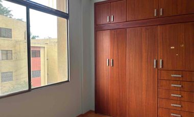 vendo muy amplio y funcional departamento de 3 dormitorios