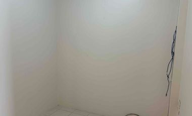 vendo muy amplio y funcional departamento de 3 dormitorios