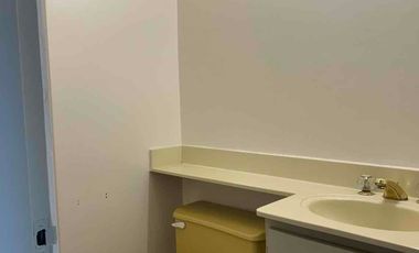 vendo muy amplio y funcional departamento de 3 dormitorios