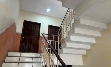 vendo muy amplio y funcional departamento de 3 dormitorios