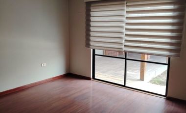 LINDA CASA EN VILLA CERRADA