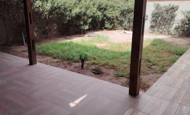 LINDA CASA EN VILLA CERRADA