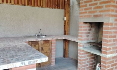 LINDA CASA EN VILLA CERRADA
