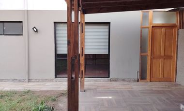 LINDA CASA EN VILLA CERRADA