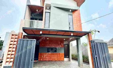 Rumah Furnished Selangkah Ke Gerbang Tol Dekat Ciputat