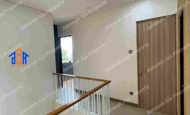 Rumah Furnished Selangkah Ke Gerbang Tol Dekat Ciputat