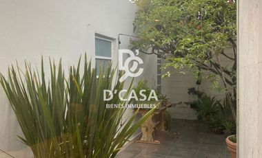 SE RENTA CASA EN PALMA REAL