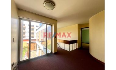 🔹 ¡Oportunidad Única! Venta De Local Comercial Puerta A Calle En Galería Central 🔹