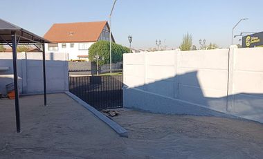 Amplio hogar en sector residencian en la comuna de Padre Hurtado