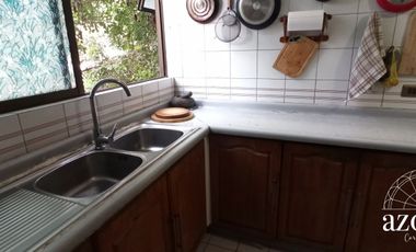 Gran terraza, vista norte, 3D / 2B+ servicios. Estacionamiento y bodega