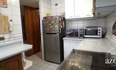 Gran terraza, vista norte, 3D / 2B+ servicios. Estacionamiento y bodega