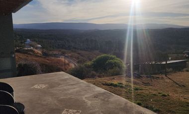 Se vende hermosa casa en Potrero de Garay, con inmejorables vistas a las Altas cumbres y pinares- 799