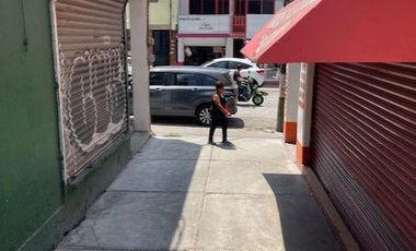 En VENTA pequeño edifcio en CIVAC, Jiutepec, Morelos.