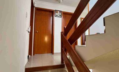 Casa de venta sector el triángulo valle de los chillos