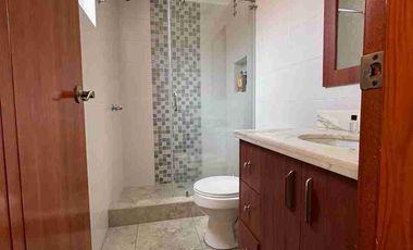 Casa de venta sector el triángulo valle de los chillos