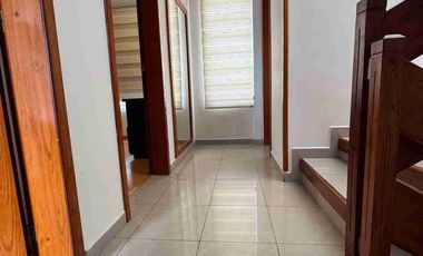 Casa de venta sector el triángulo valle de los chillos