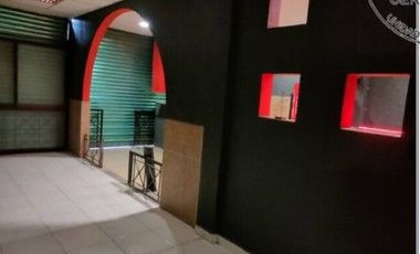 Edificio 3 niveles en venta Solidaridad Chalco Estado de Mexico/ Recuperacion Bancaria