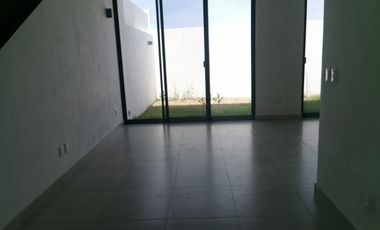 Casa en Venta en Senderos de Monteverde Casa 96 Coto 5B