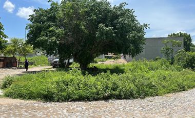 Venta terreno esquina, Jardines del Valle, Manzanillo