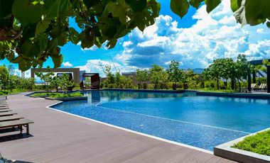 Fully-Furnished 1 Bedroom Loft Condo for Sale in Mandani Bay