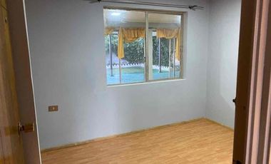 EN ARRIENDO, EXCELENTE Y AMPLIA CASA