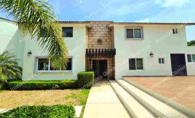 CASA EN VENTA EN IXTAPAN DE LA SAL RANCHO SAN DIEGO ESTADO DE MÉXICO