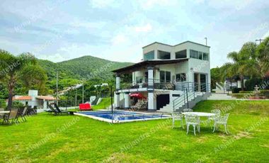 CASA EN VENTA EN IXTAPAN DE LA SAL RANCHO SAN DIEGO ESTADO DE MÉXICO