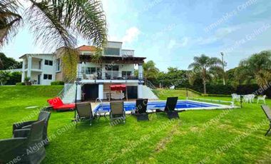 CASA EN VENTA EN IXTAPAN DE LA SAL RANCHO SAN DIEGO ESTADO DE MÉXICO