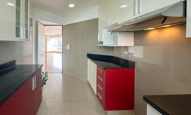 Alquiler Departamento de 2 habitaciones con cochera lineal y deposito - San Isidro