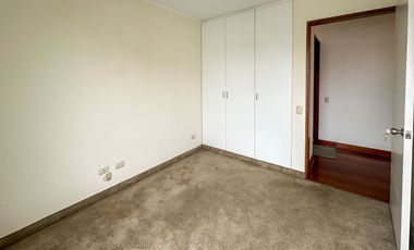 Alquiler Departamento de 2 habitaciones con cochera lineal y deposito - San Isidro