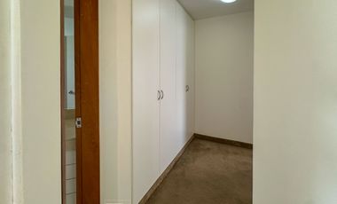 Alquiler Departamento de 2 habitaciones con cochera lineal y deposito - San Isidro