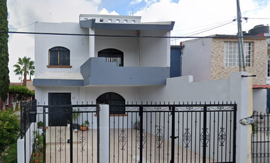 OPORTUNIDAD DE TENER UNA BELLA CASA AMPLIA EN ZAMORA