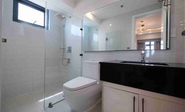 FOR SALE: 3BR with 2 parkings at Portico, Pasig