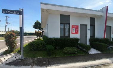 For sale House and Lot along Mabalacat Magalang Rd Pampanga