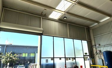 BODEGA de 440 m2 EN VENTA CON INQUILINO en PARQUE INDUSTRIAL ATTA