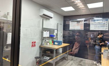 BODEGA de 440 m2 EN VENTA CON INQUILINO en PARQUE INDUSTRIAL ATTA