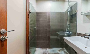 Fully Furnished 2 Bedroom Condominium Unut in Cebu I.T. Park