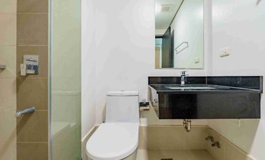 Fully Furnished 2 Bedroom Condominium Unut in Cebu I.T. Park