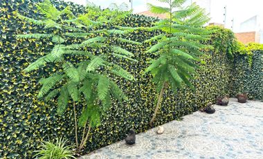 Casa moderna en venta en Altozano con doble acceso -  entre Juriquilla y el Refugio