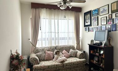 Casa moderna en venta en Altozano con doble acceso -  entre Juriquilla y el Refugio