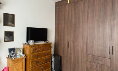 Casa moderna en venta en Altozano con doble acceso -  entre Juriquilla y el Refugio