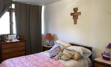CASA en VENTA con dos locales en Centro Histórico, Querétaro