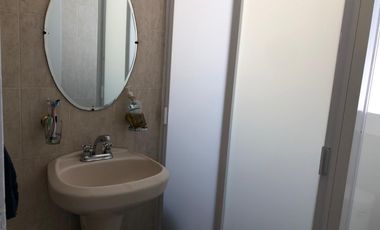 CASA en VENTA con dos locales en Centro Histórico, Querétaro